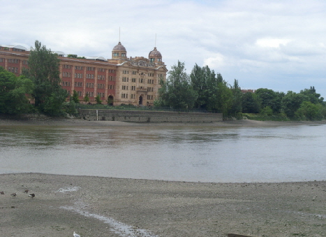 2-Crabtree-039 Harrods Repository