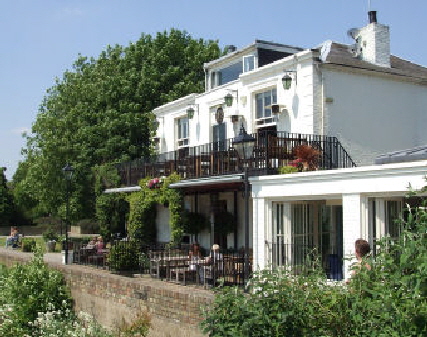 7-OldShip-BeerintheEvening