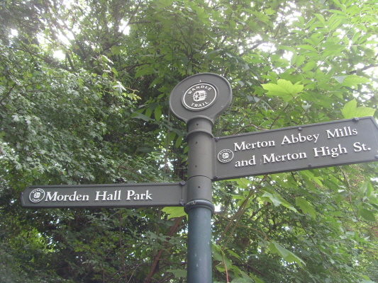 S73R0039 Wandle 8 which way