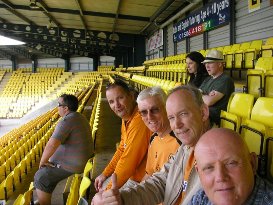 Y11.  4 out of 5 London Wolves supporters